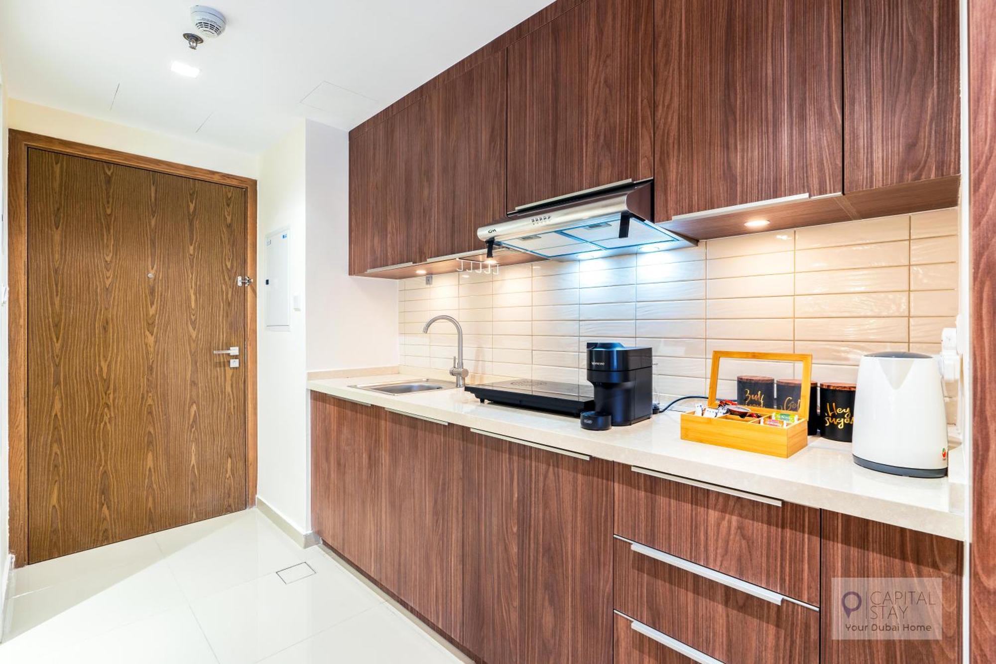 Capital - In Al Zahia Apartment *